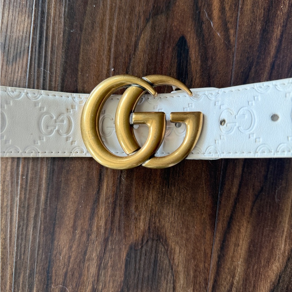 Womans Belt
